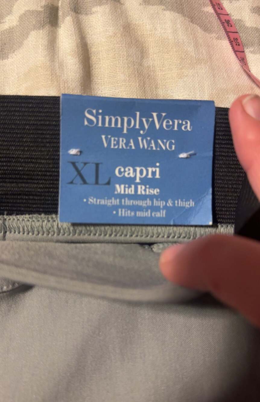 Simply Vera Vera Wang Capri Pants NWT - Picture 4 of 6